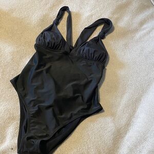 Cupshe Classic Black One Piece Swimsuit